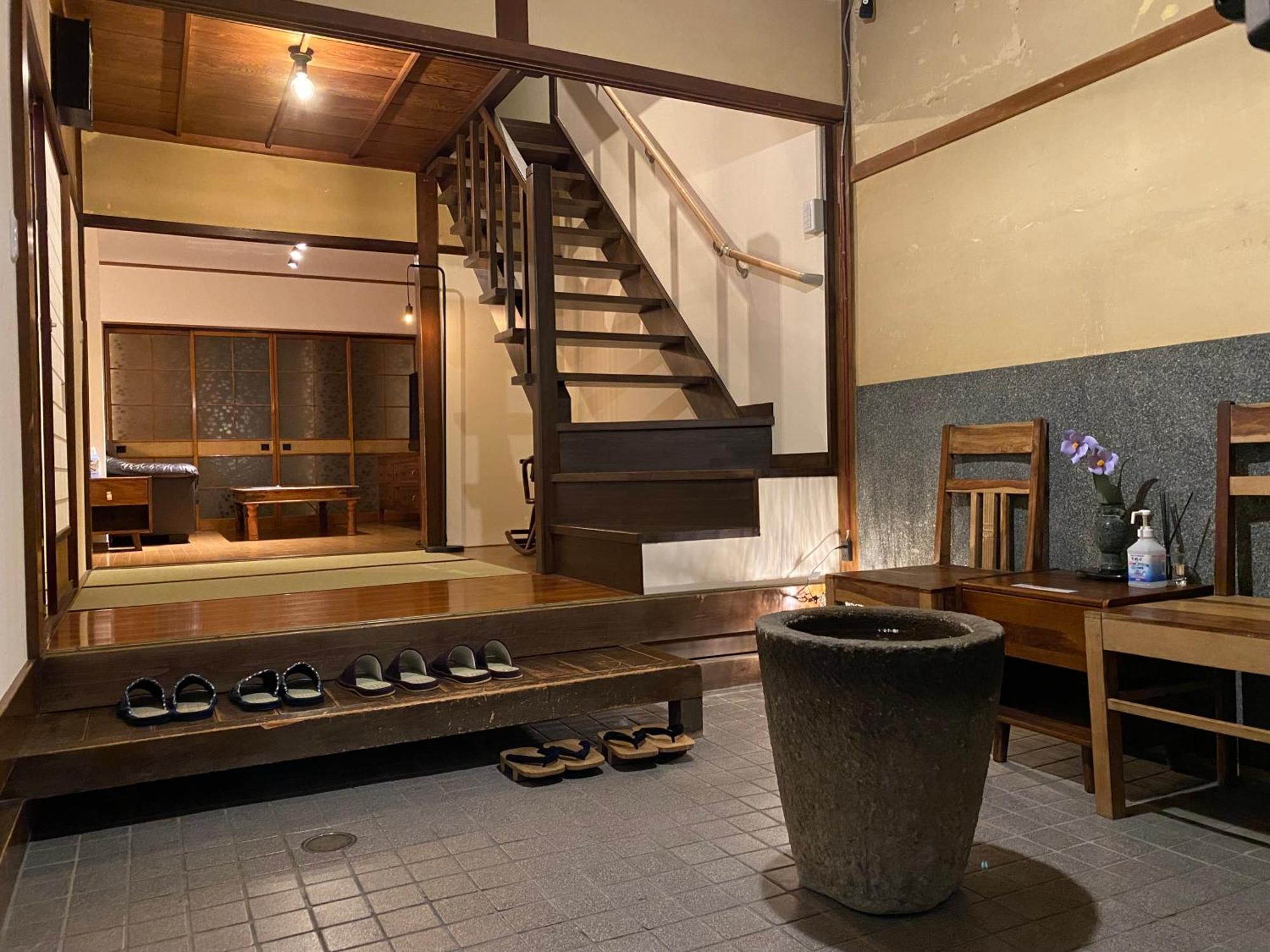 Atagoya Villa Takayama  Buitenkant foto
